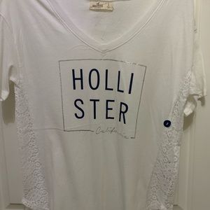 Hollister t shirt